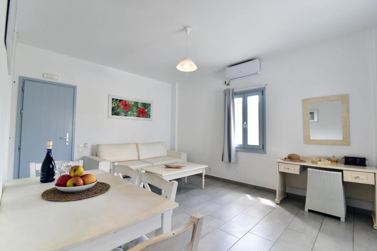 Thomas Apartments In Katapola Amorgos Exteriér fotografie